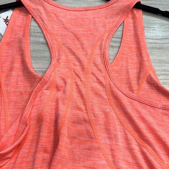 New with tags. Reebok workout shirt - Picture 8 of 8